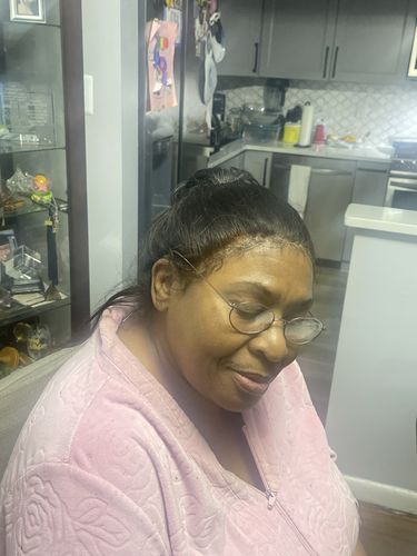 Customer photo review of Body Wave 360 Lace Frontal Wigs Black Raw Virgin Human Hair Wigs