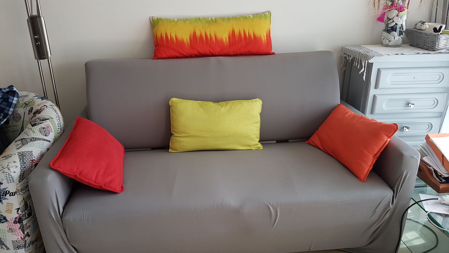 Customer photo review of Gris clair - Housses Extensibles de Fauteuil et Canapé