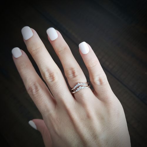 Customer photo review of Wishbone 7-Stone CZ Band in Sterling Silver