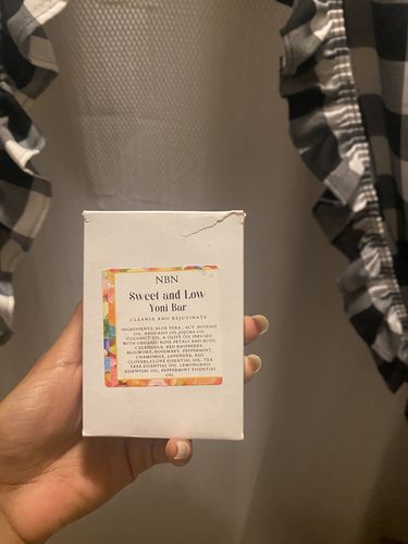 Customer photo review of Sweet and Low Yoni Bar