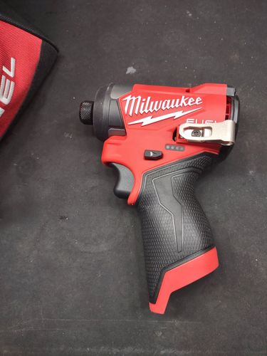 Customer photo review of Milwaukee 3453-20 M12 FUEL™ 1/4" Hex Impact Driver (Tool Only)