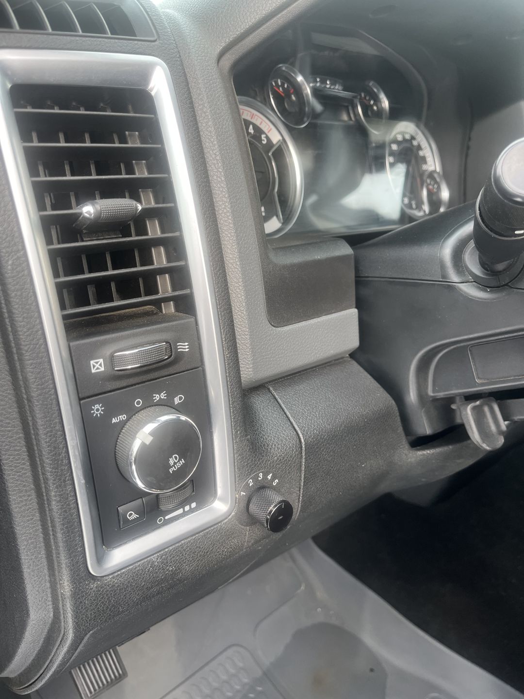 Customer photo review of 2006-2022 Cummins CSP5 SOTF Switch (CSP5)