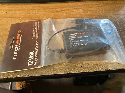 Customer photo review of 12 Volt Regulated Output Cable