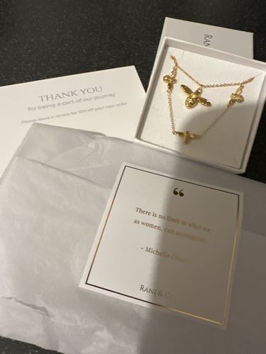 Customer photo review of Queen Bumblebee Bracelet (Gold)