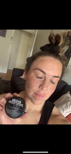 Customer photo review of Volcanic Ash Scrub 100ml