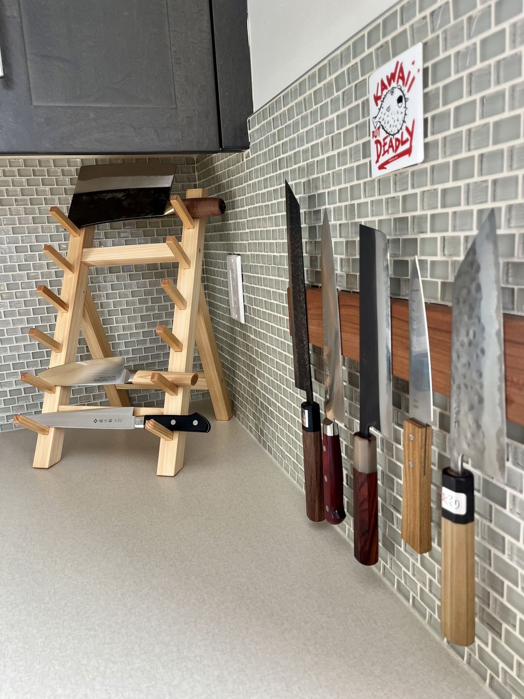 Customer photo review of Wooden Six Piece Knife Stand