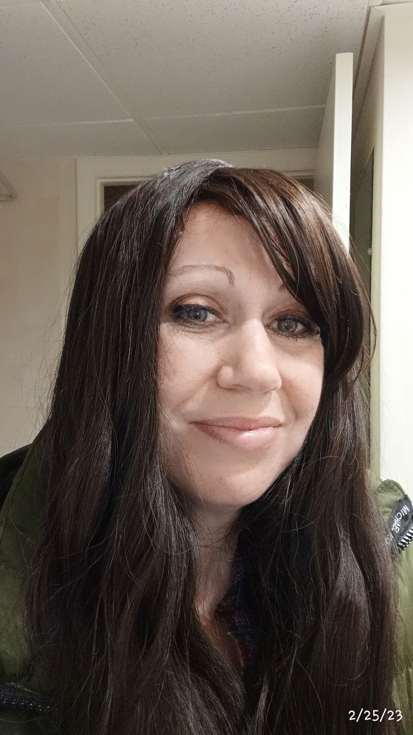 Customer photo review of DNA Taylor Blue Gray Prescription Coloured Contact Lenses