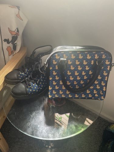 Customer photo review of Pixel Rubber Duck Pattern Print Shoulder Handbag