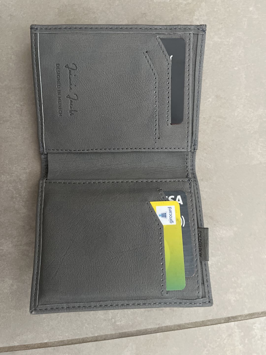 Customer photo review of Folder Boy bi-fold wallet