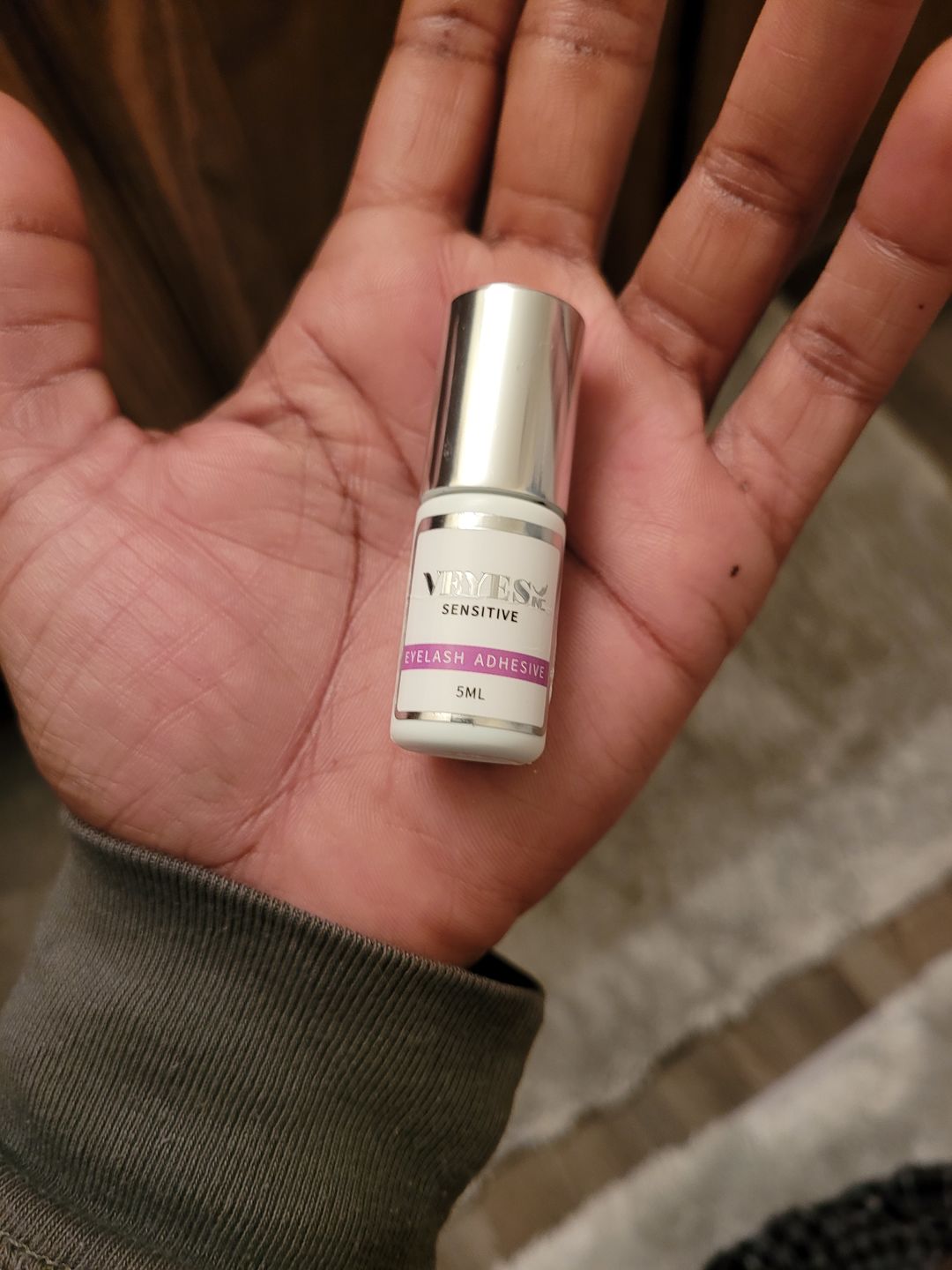 Customer photo review of Sensitive 5ml - Eyelash Extension Glue