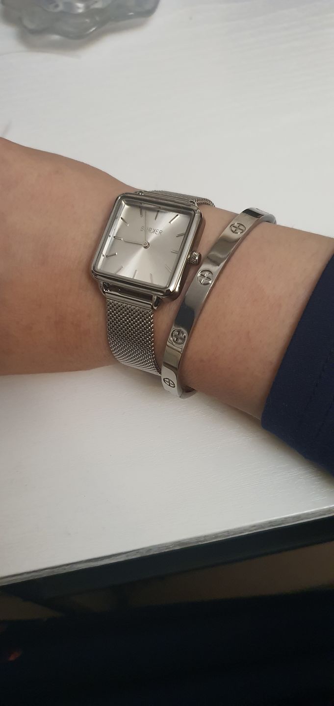 Customer photo review of Crossed Arianna Armreif | 18K vergoldet