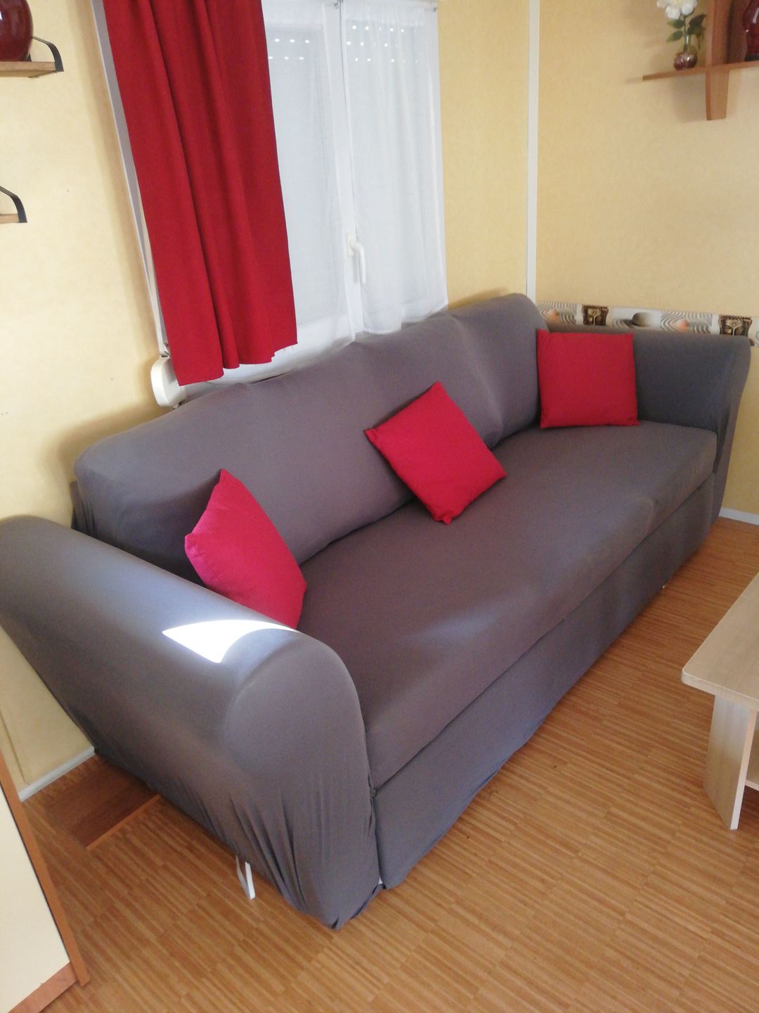 Customer photo review of Gris anthracite - Housses Extensibles de Fauteuil et Canapé