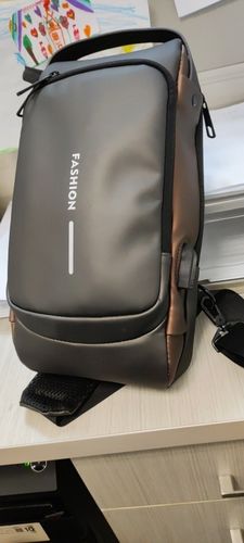 Customer photo review of Icone™ Bag | Nyt design Crossbody SideBag Anti-tyveri med Oplader