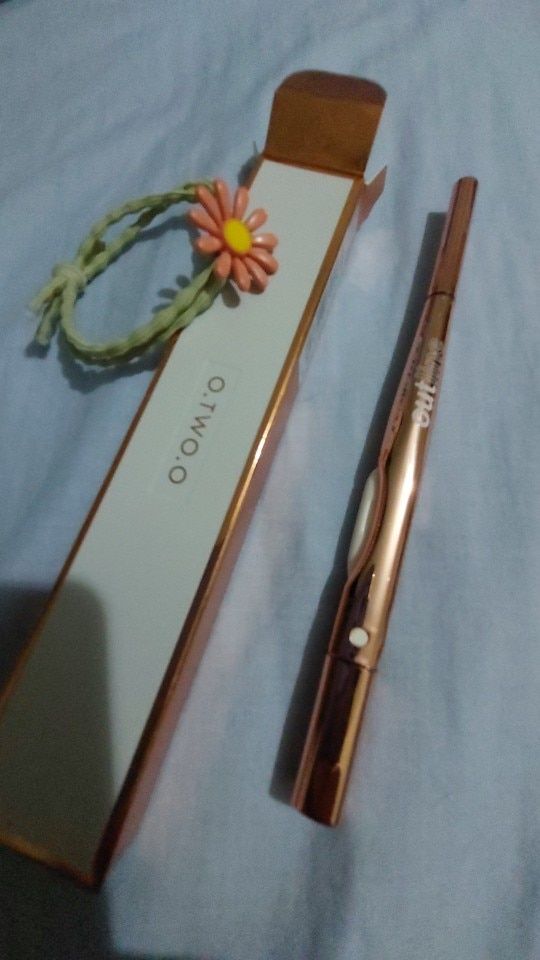 Customer photo review of O.TWO.O NATURAL SOFT MIST 3 IN 1 EYEBROW PENCIL