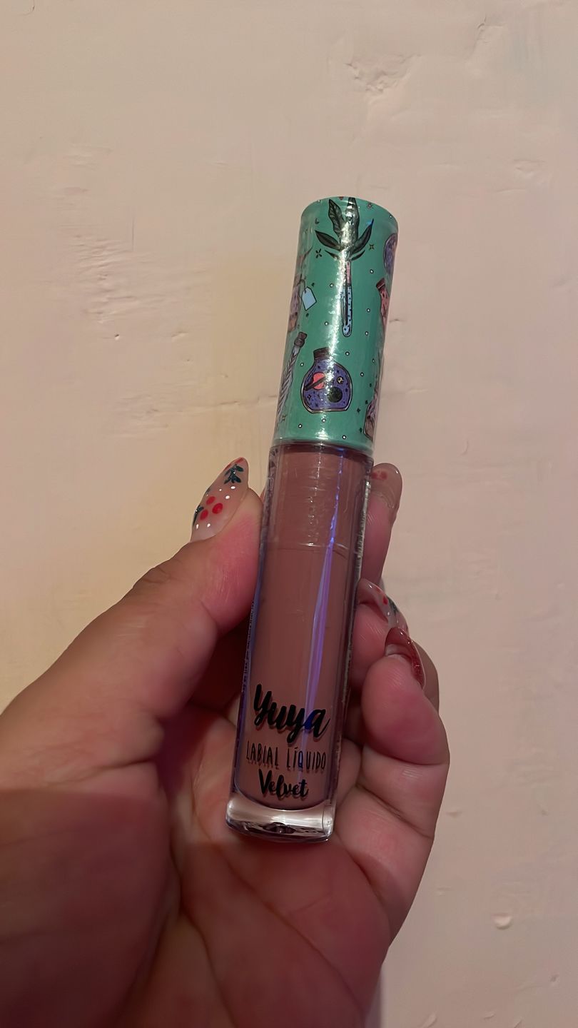 Customer photo review of Yuya Labial Velvet "Te Quiero"