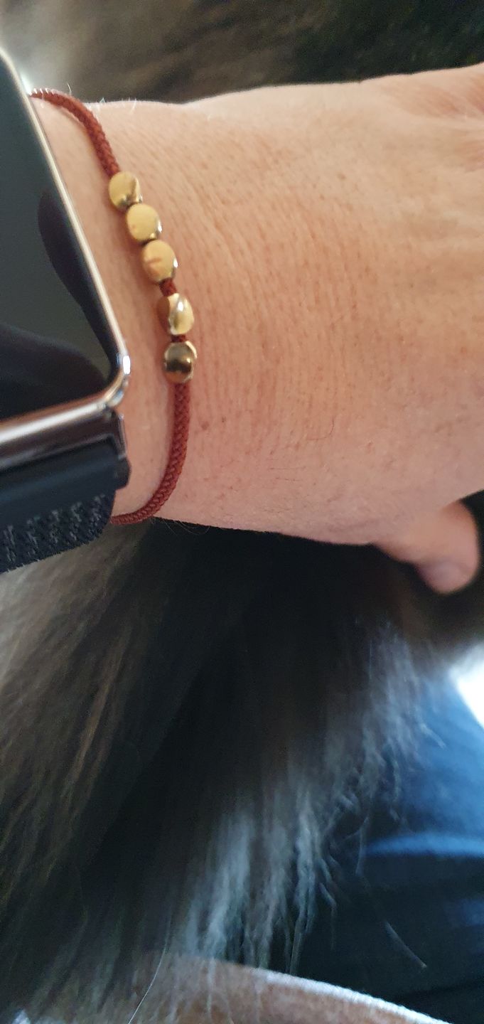 Customer photo review of Handgemachtes Tibetisches Buddhisten Glücks-Armband aus Kupfer Modell 2