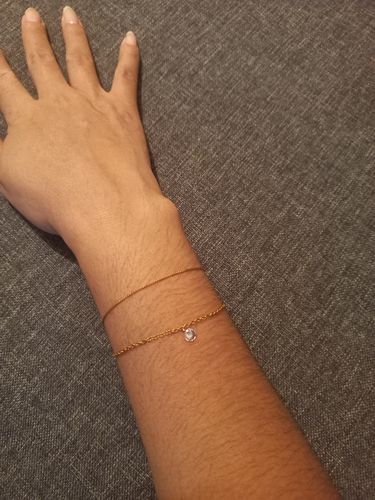 Customer photo review of Pulsera Doble Con Zirconia
