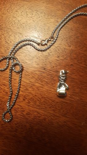 Customer photo review of Boxing Gloves Pendant Necklace (24 inches)