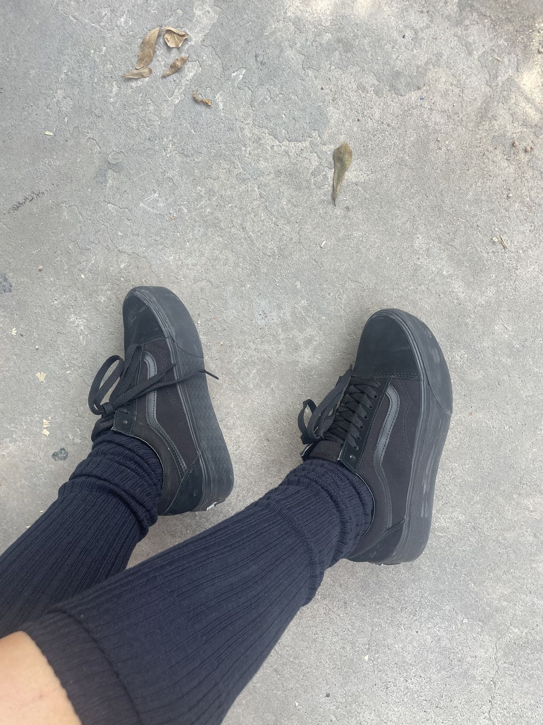 Customer photo review of Zapatilla Vans Old Skool Stackform Mujer Mono Negro