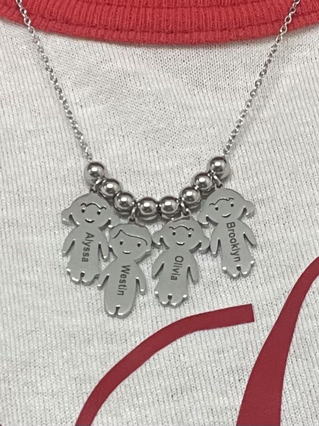 Customer photo review of Personalised My Children Necklace