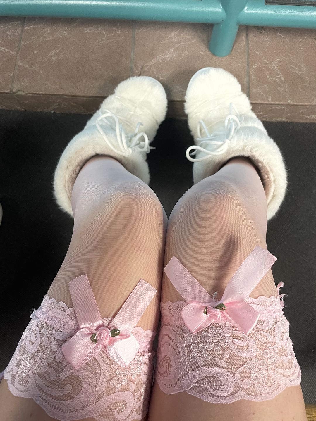 Customer photo review of Ava Lace Floral Sheer Thigh High Stockings