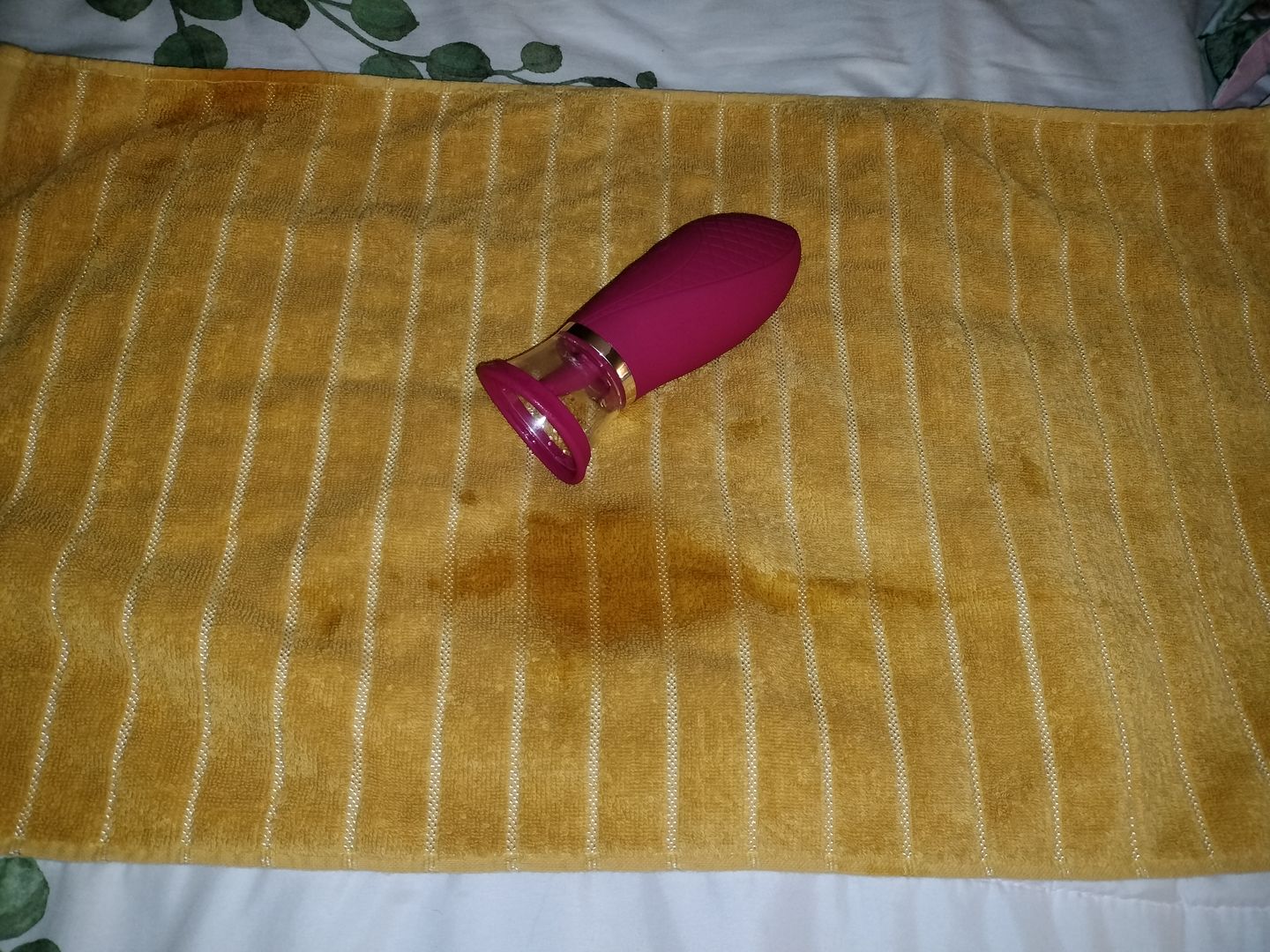 Customer photo review of SCIONESS Sucking and Licking Clitoral Stimulator
