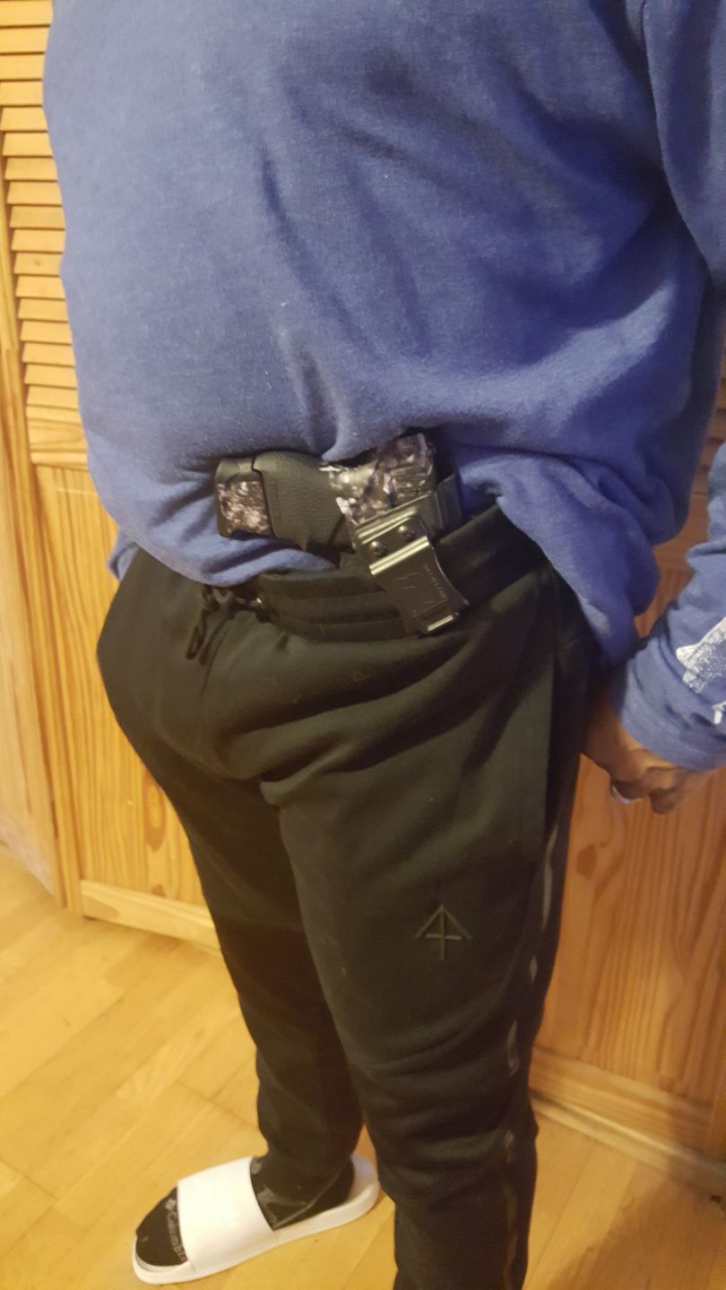 Customer photo review of Carrier Joggers Mk.II - Midnight Black