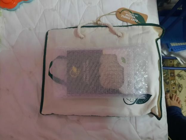 Customer photo review of Getha Baby Dimple Shoulder Latex Pillow Case - Tencel Nano Silver Fabric