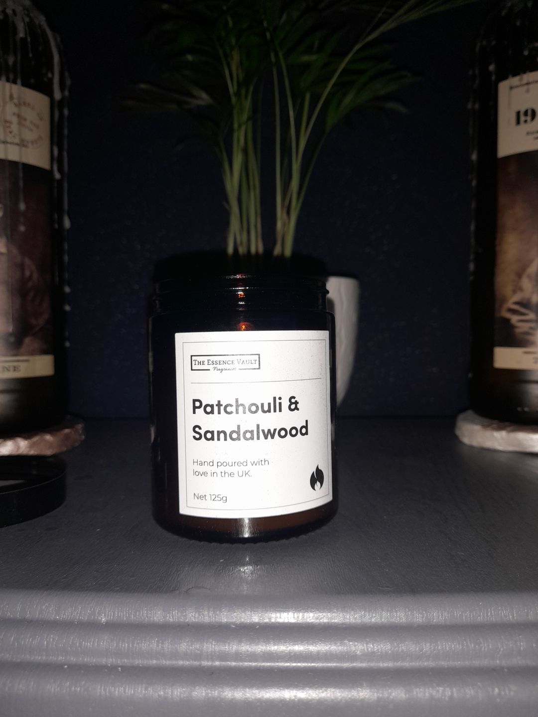 Customer photo review of Patchouli & Sandalwood - 25 Hour Candle