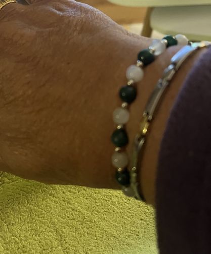 Customer photo review of Bracelet anti-douleur en malachite et pierre de lune | Or fin