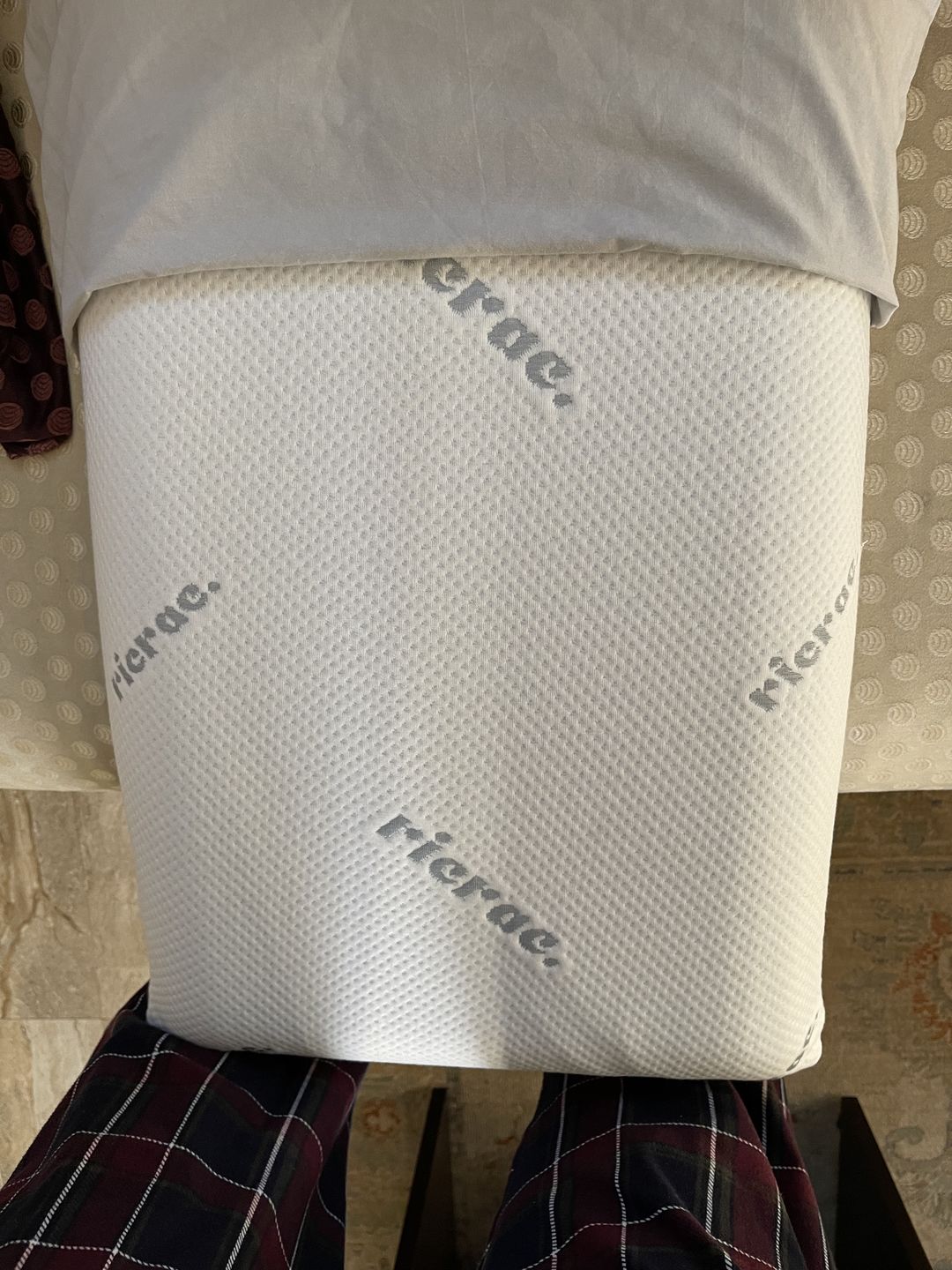 Customer photo review of Cooling Memory Foam Gel Pillow- Medium