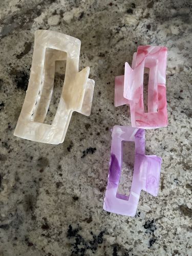 Customer photo review of TR x Bethany XXL Claw Clip