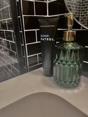 Customer photo review of Cool Shave Gel