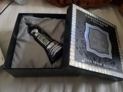 Customer photo review of Black And Silver | Premium Attars | 12ml
