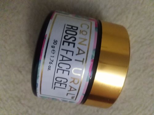 Customer photo review of Rose Face Gel