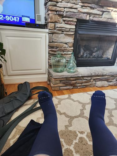 Customer photo review of Closed Toe: 15-20 mmHg - Dark Blue