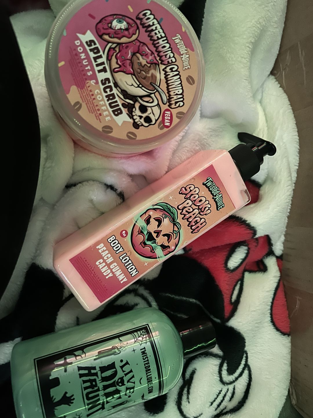 Customer photo review of Brain Dead Body Wash (Fruity Pebbles Cereal)