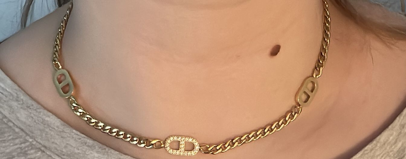 Customer photo review of Prestige 2 Halskette | 18K vergoldet