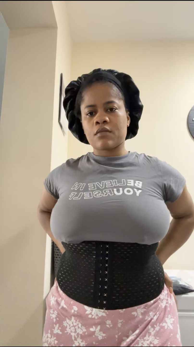 Customer photo review of Everyday Waist Trainer