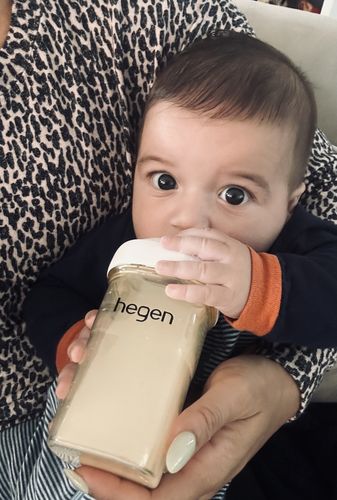Customer photo review of Hegen PCTO™ 240ml/8oz Feeding Bottle PPSU with Medium Flow Nipple (3 to 6 months)