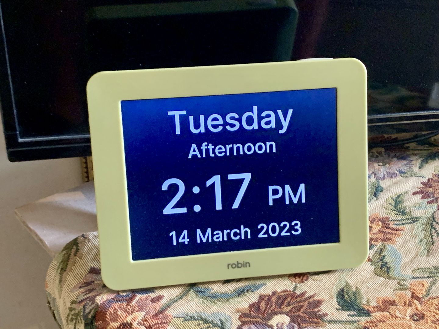 Customer photo review of Robin Day Clock