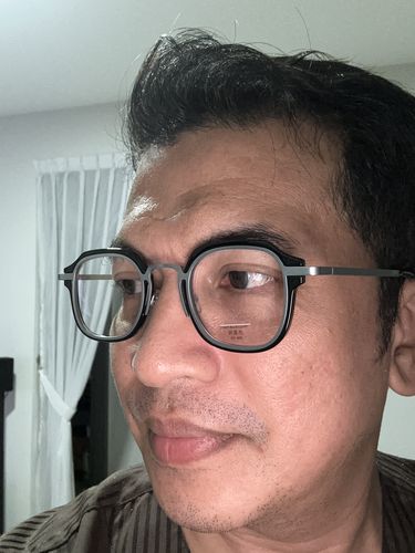 Customer photo review of Icarus Metal Glasses