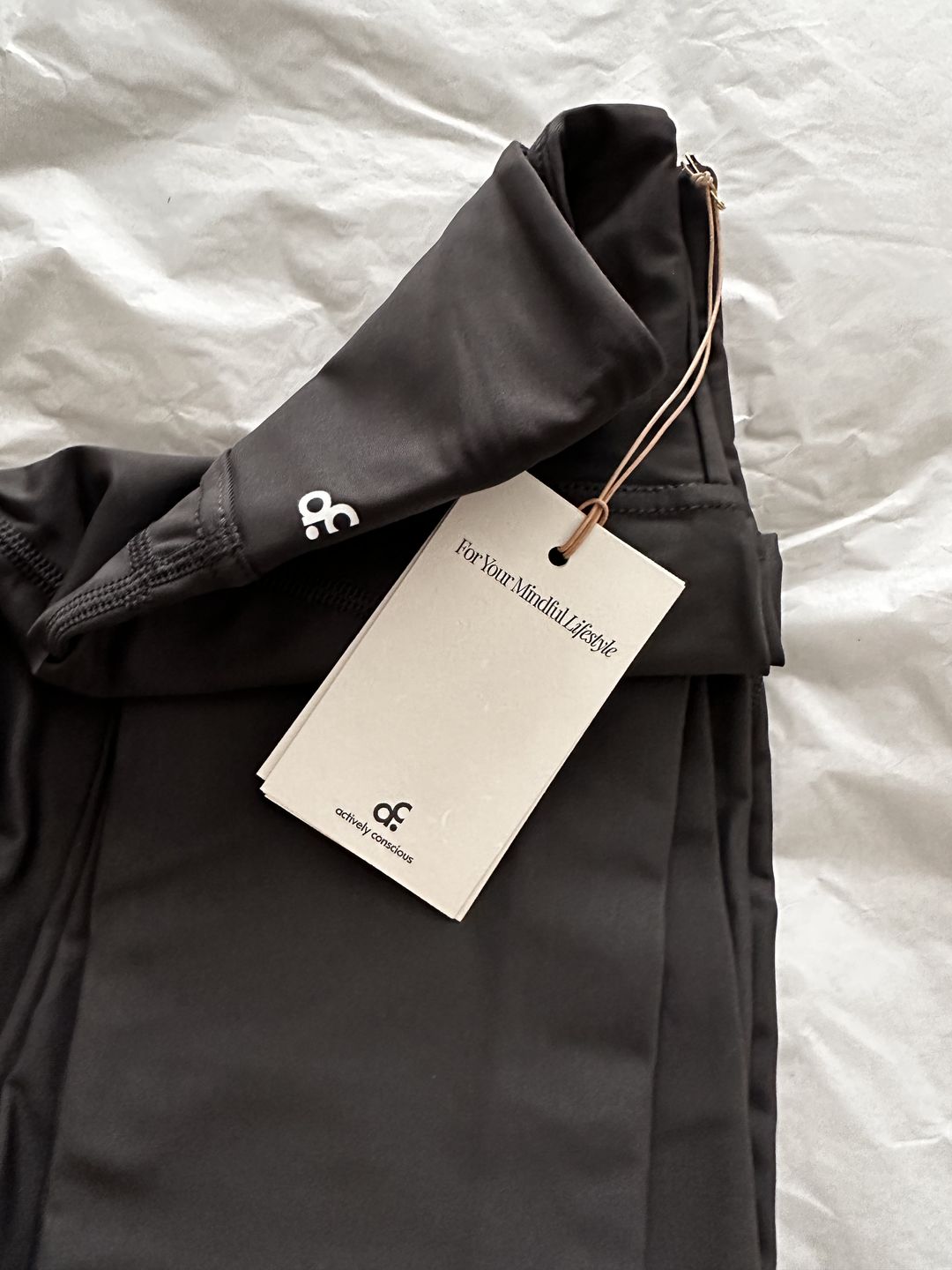 Customer photo review of Hero Contour Legging in Charcoal Black