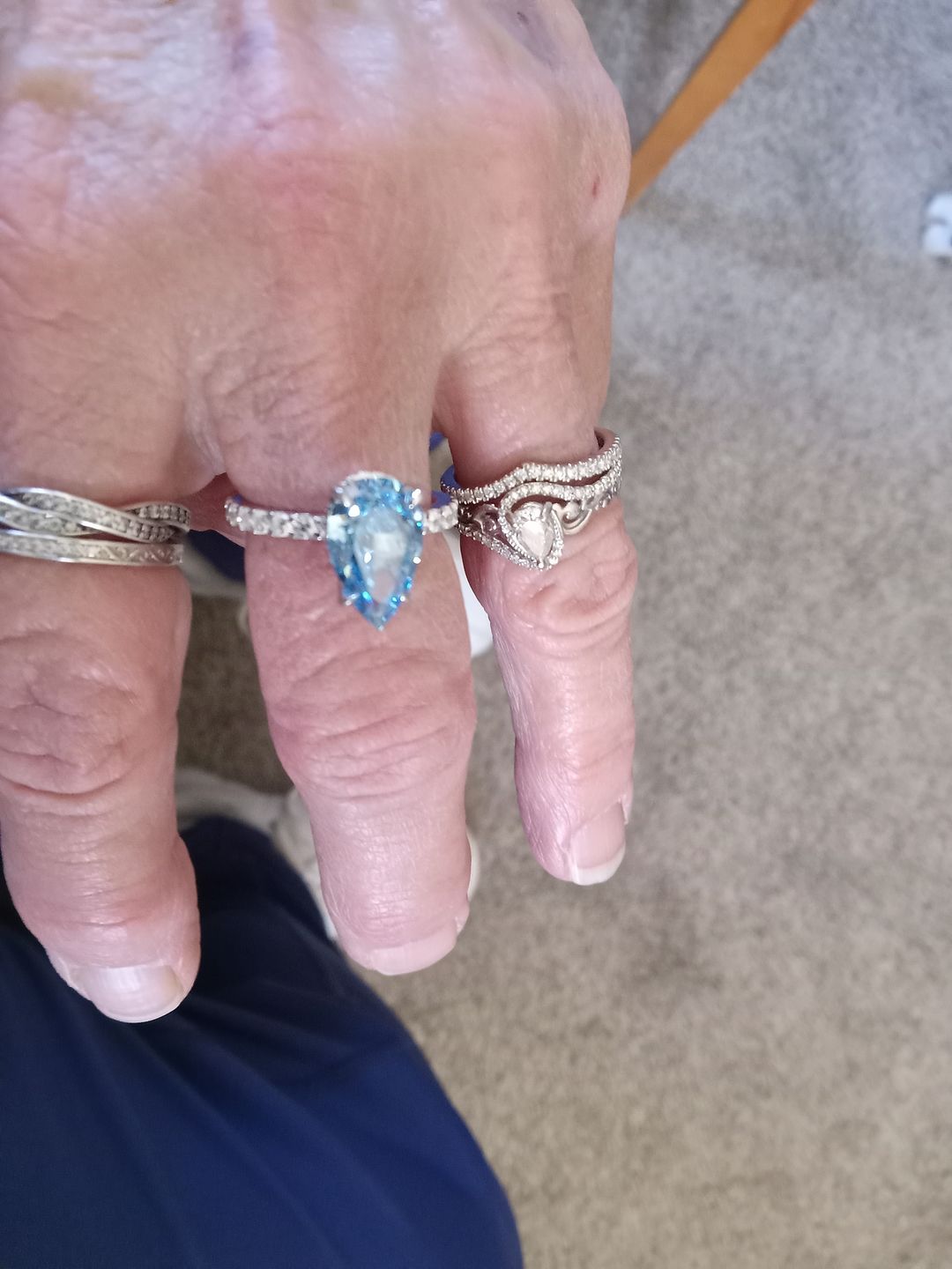 Customer photo review of Louily Unique 3.0 Carat Pear Cut Blue Sapphire Engagement Ring In Sterling Silver