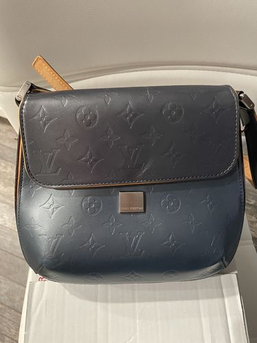Customer photo review of PRELOVED Luxury BAG SNEAK PEAK 6 - 030623 LIVE SHOW