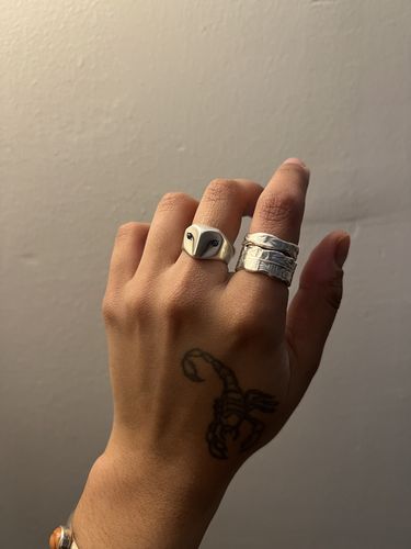 Danielle V. owl ring review