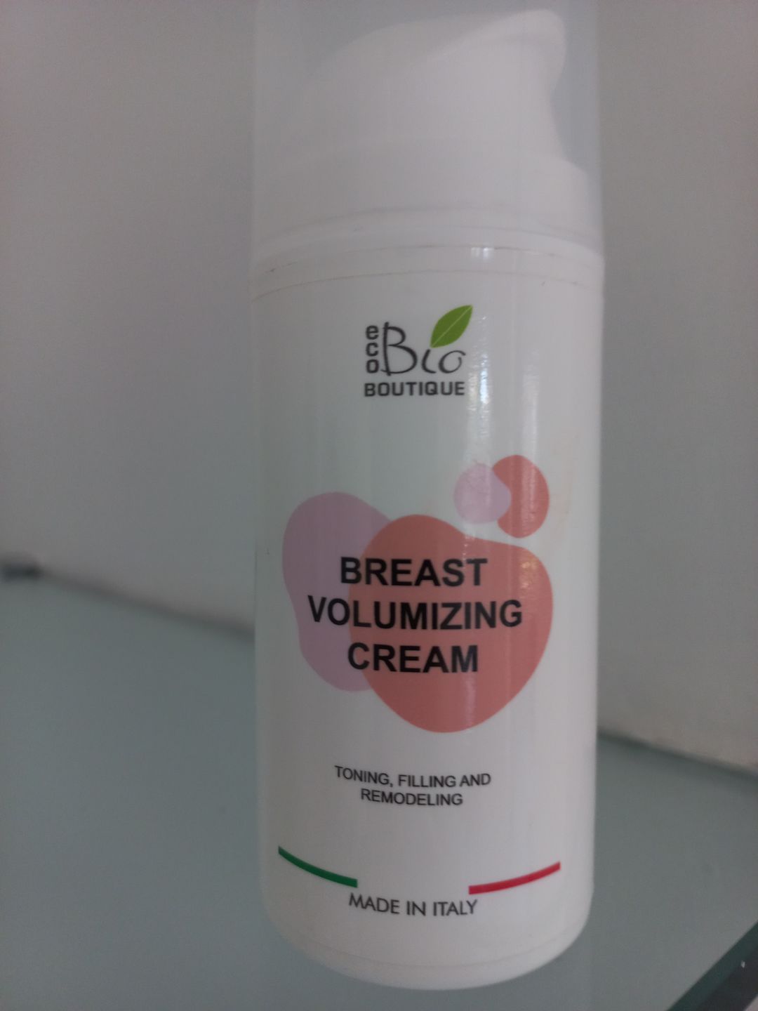 Customer photo review of Crema Voluminizadora de Pecho