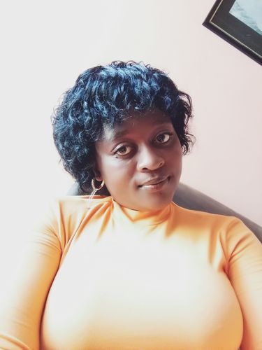 Customer photo review of HC COMBO 1 - Brazilian Middle Part Wig Straight 8" and Eva