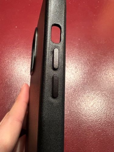 Customer photo review of Leather Magnetic iPhone Case with Animation For MagSafe Midnight