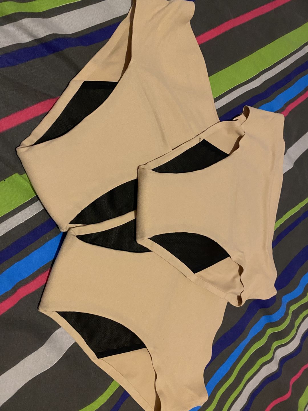 Customer photo review of Culotte Menstruelle Nina sans coutures (taille haute)